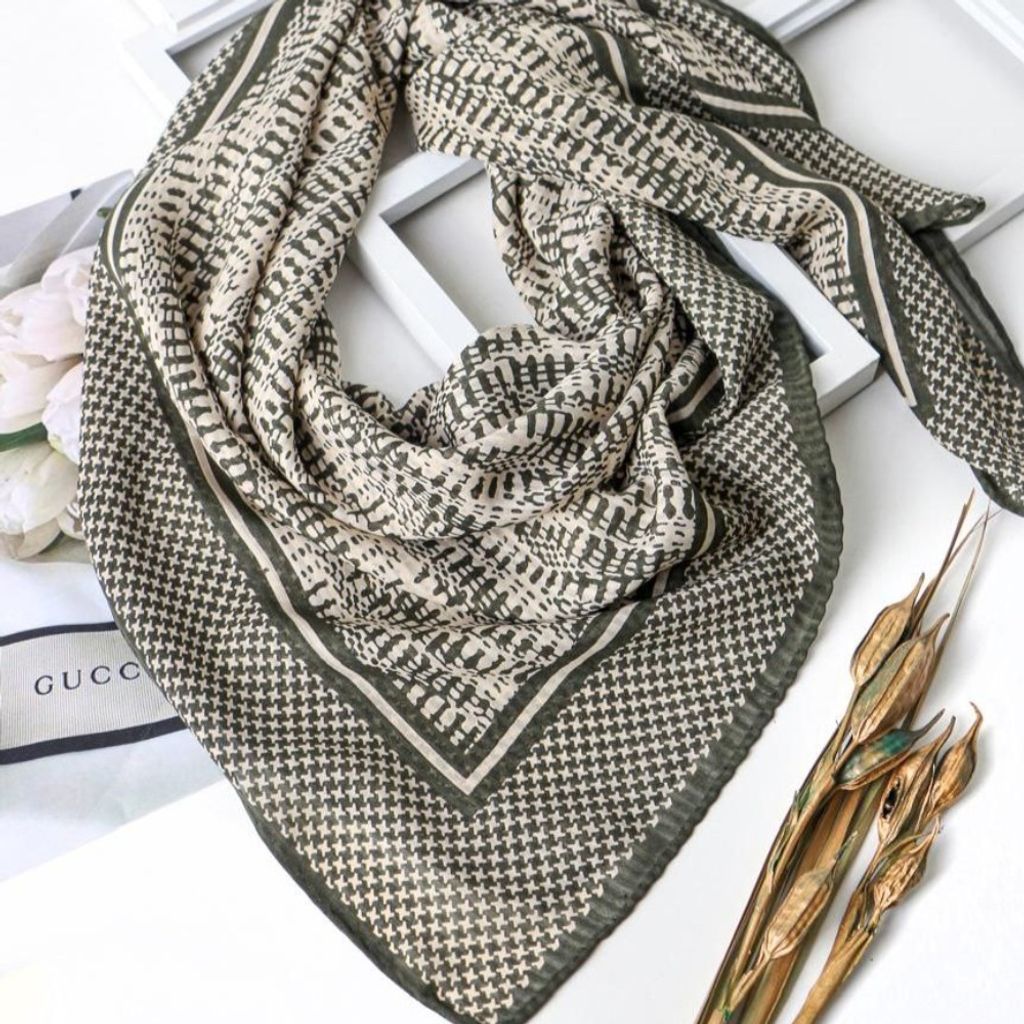 خرید اینترنتی روسری حریر نخ