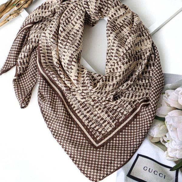 روسری حریر نخ