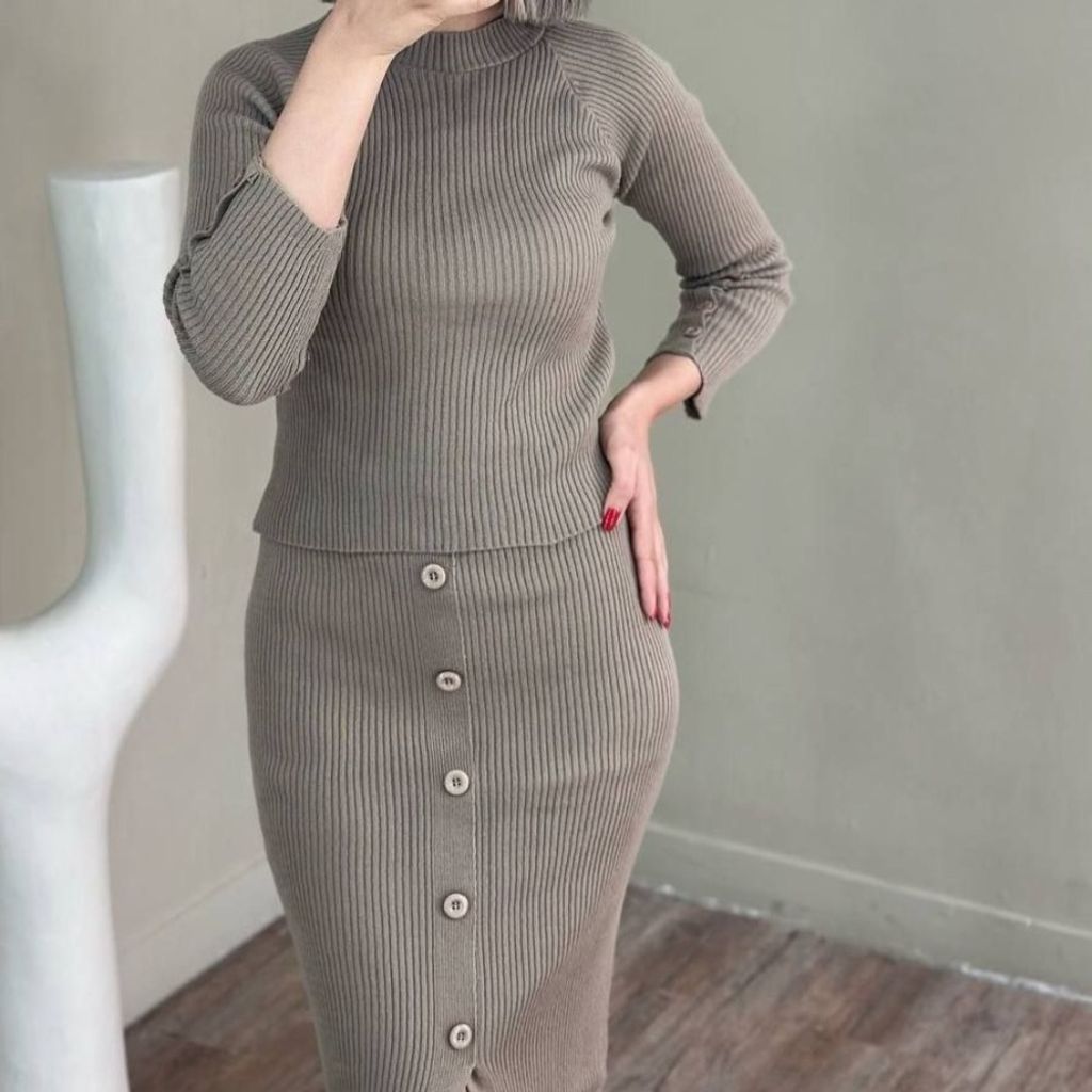 خرید اینترنتی ست بافت بلوز دامن دخترانه