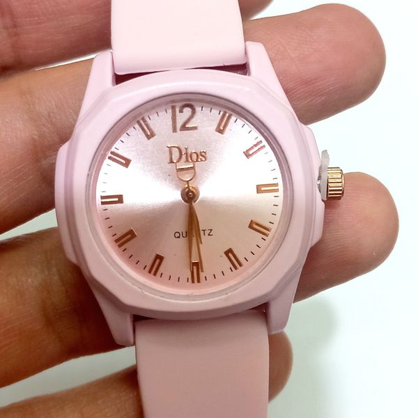 ساعت دخترانه سیلیکونی