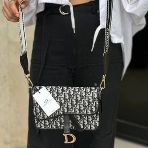 مشخصات کیف مدل دیور