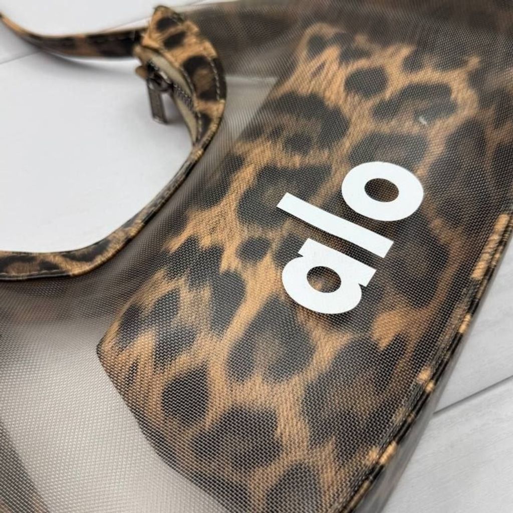 مشخصات کیف پلنگی شیک