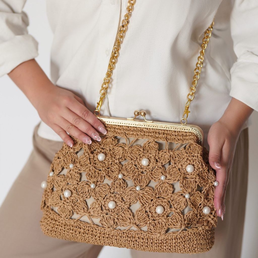 مشخصات کیف رافیا دست دوز جامان