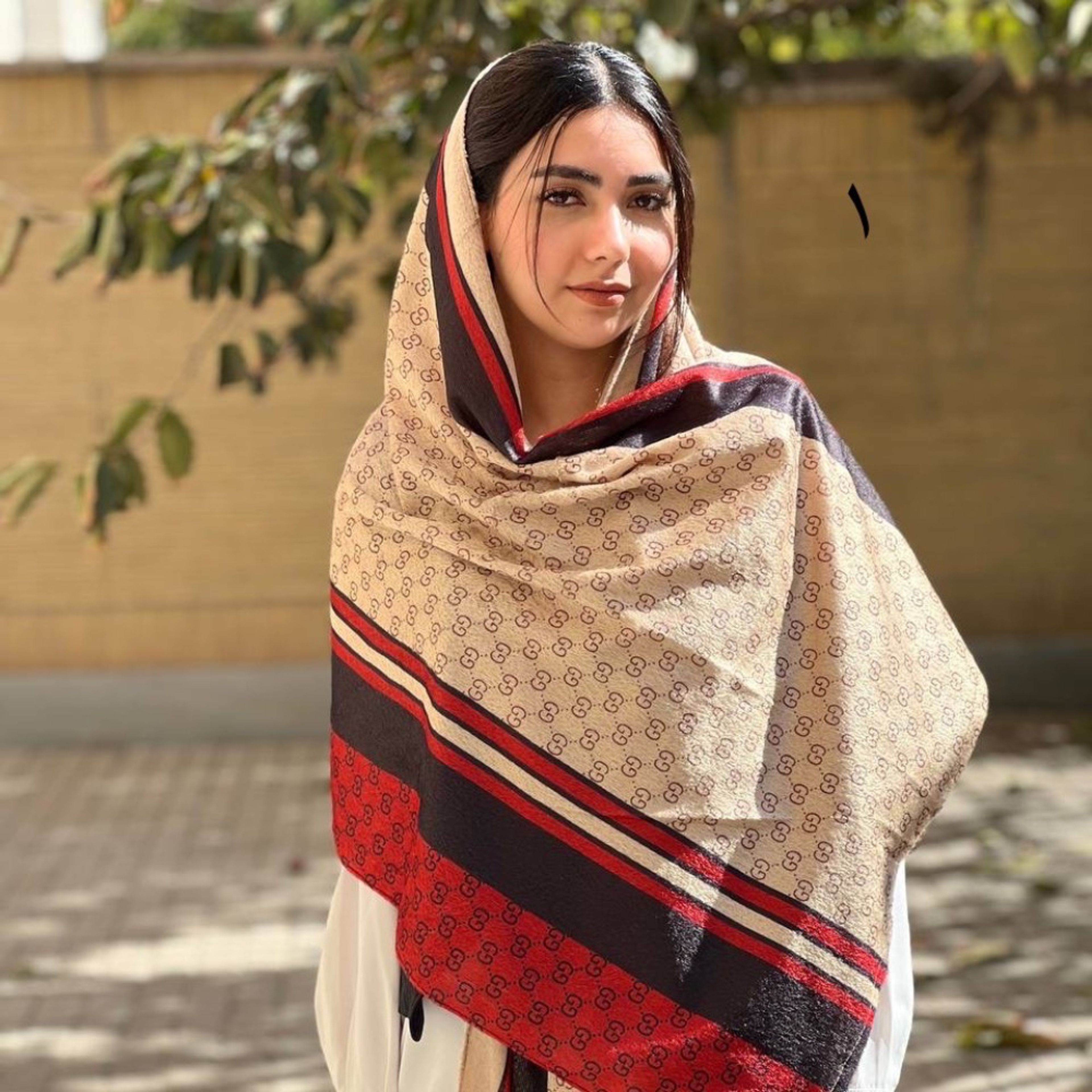 خرید اینترنتی شال مخمل منگوله دار کد 1148