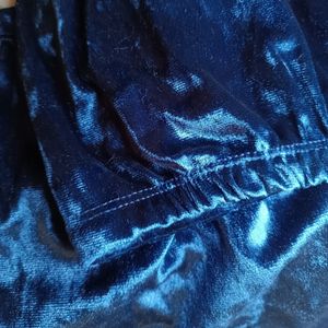 خرید آنلاین کراپ شورتک مخمل