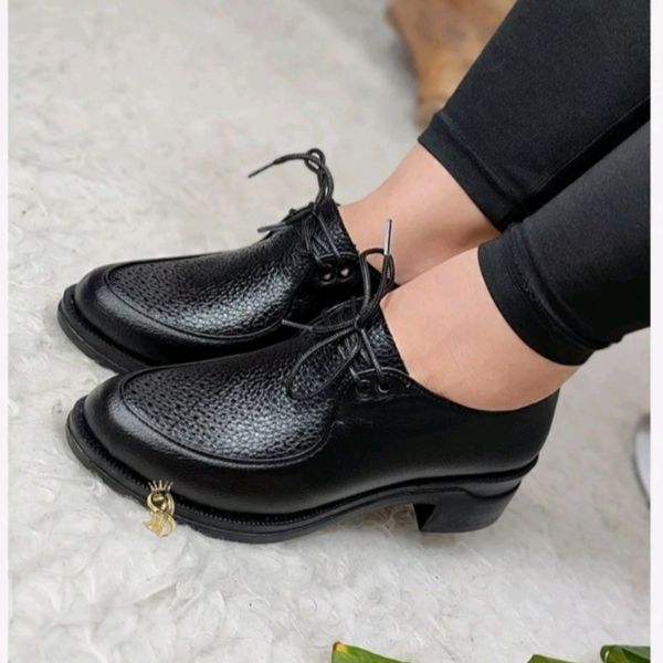 کقش اداری دانشجویی زنانه زیره پیو شرکتی نرم سبک پرطرفدار