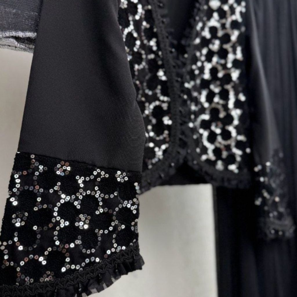 خرید اینترنتی سه تیکه کت و دامن و شال