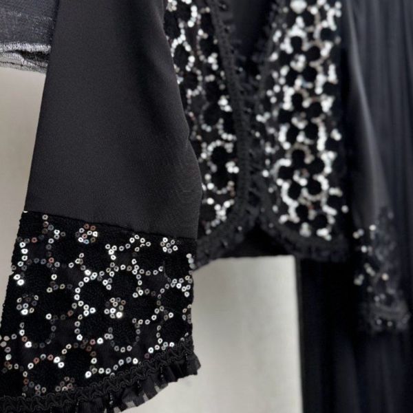 سه تیکه کت و دامن و شال