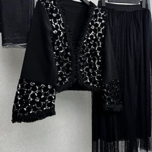 خرید آنلاین سه تیکه کت و دامن و شال