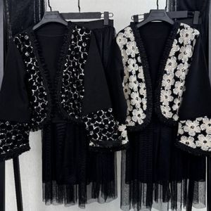 قیمت سه تیکه کت و دامن و شال