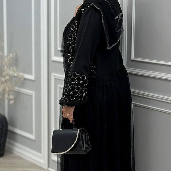 سه تیکه کت و دامن و شال