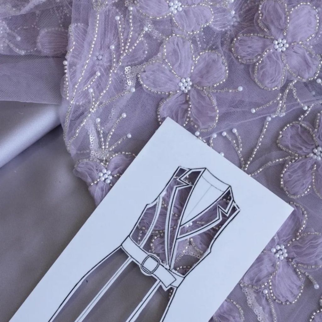 مشخصات پارچه دانتل تور دوزی