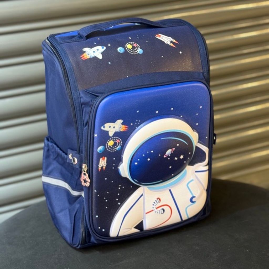 خرید اینترنتی قیمت کوله پشتی بچگانه صندوقی برند MBA کد 4060805