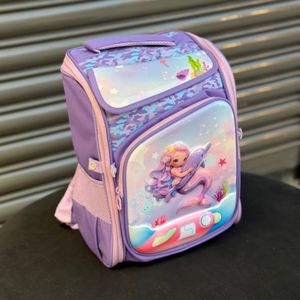 فروش اینترنتی کوله پشتی بچگانه صندوقی پری و دلفین برند K-Z کد 4060806