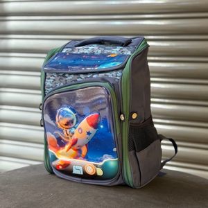 خرید اینترنتی قیمت کوله پشتی بچگانه صندوقی دینو برند K-Z کد 4060807