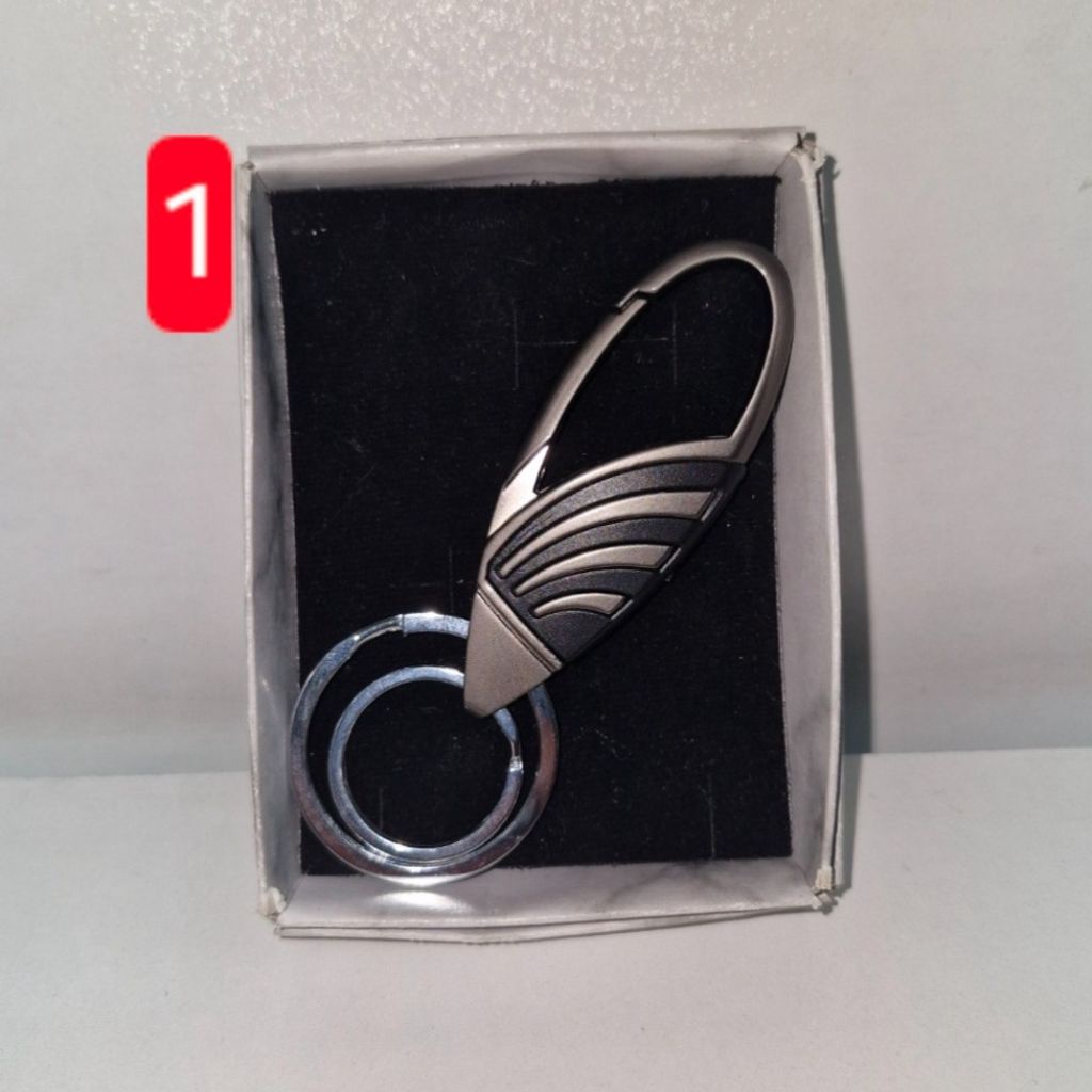 فروش اینترنتی جاکلیدی استیل مردانه