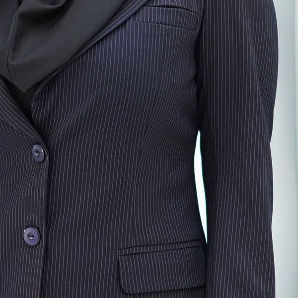 کت وشلوار اداری اطلس نورا