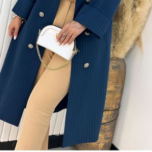 خرید انلاین مانتو بلند روشنک نورا