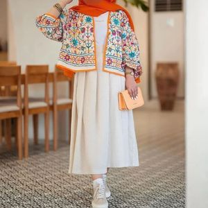 قیمت ست کت و دامن خرم نورا