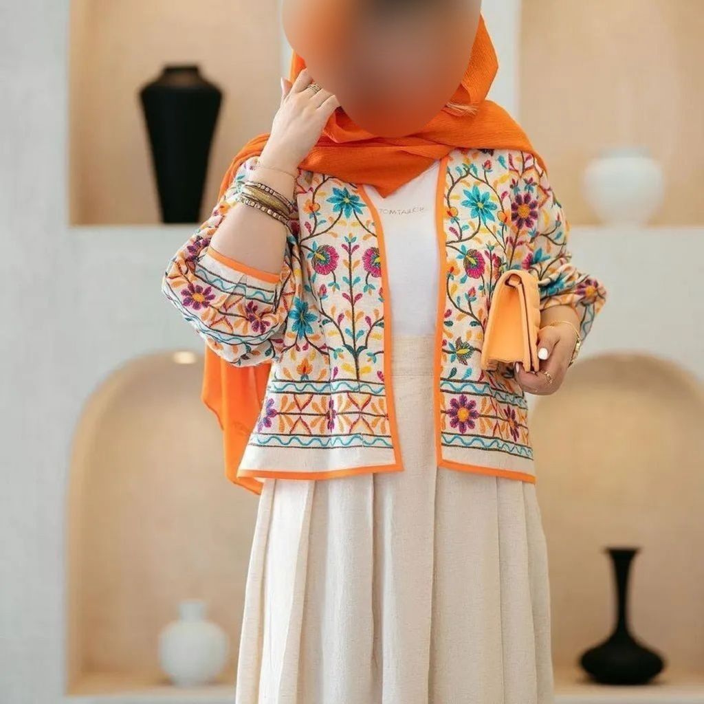 قیمت ارزان ست کت و دامن خرم نورا