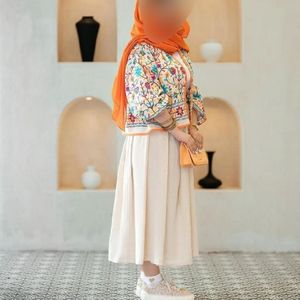 فروش اینترنتی ست کت و دامن خرم نورا