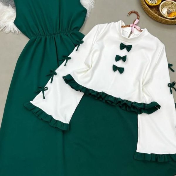 کت و سارافون نسترن