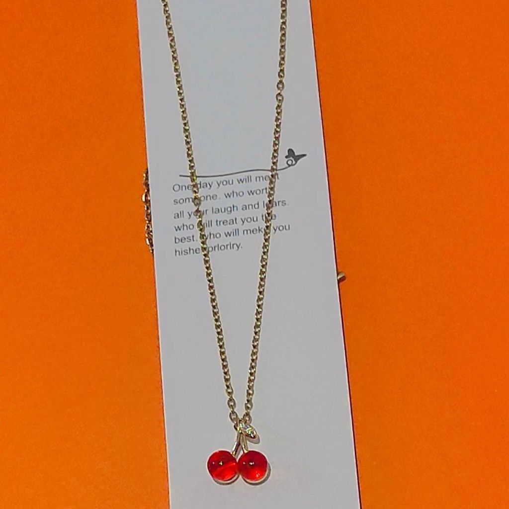 خرید انلاین گوشواره و گردنبند آلبالو گیلاس