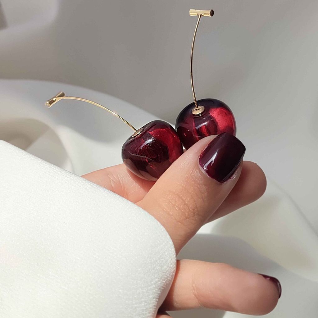 خرید اینترنتی گوشواره و گردنبند آلبالو گیلاس