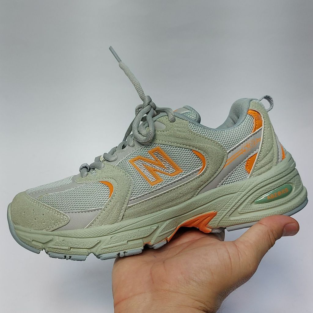 قیمت ارزان کتونی نیوبالانس 530 وارداتی با کیفیت رنگ خاص