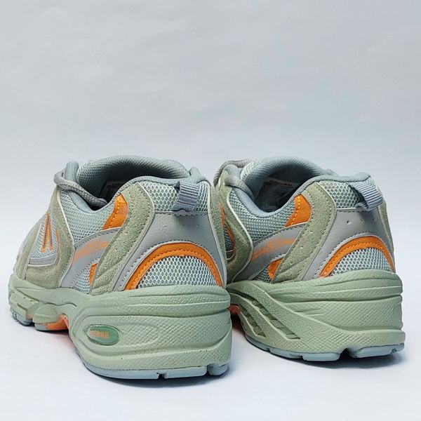 کتونی نیوبالانس 530 وارداتی با کیفیت رنگ خاص