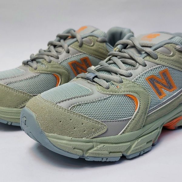 کتونی نیوبالانس 530 وارداتی با کیفیت رنگ خاص