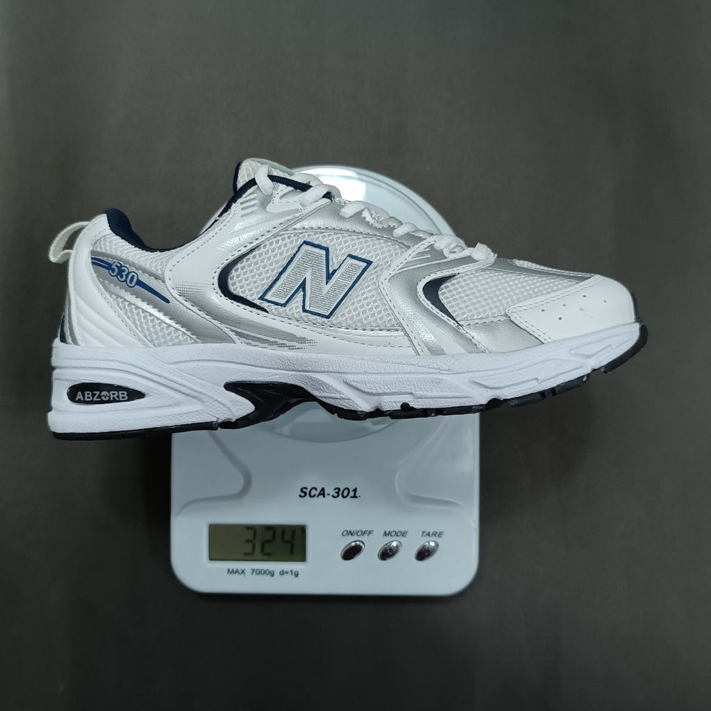 خرید آنلاین کتونی مردانه نیوبالانس 530 سفید سرمه ای (رنگ اصلی) کیفیت بالا