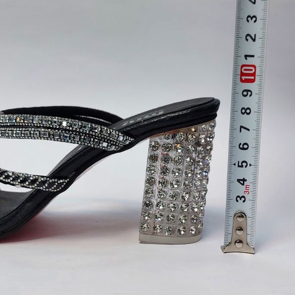 کفش مجلسی زنانه پاشنه بلند نگین دار سه بندی