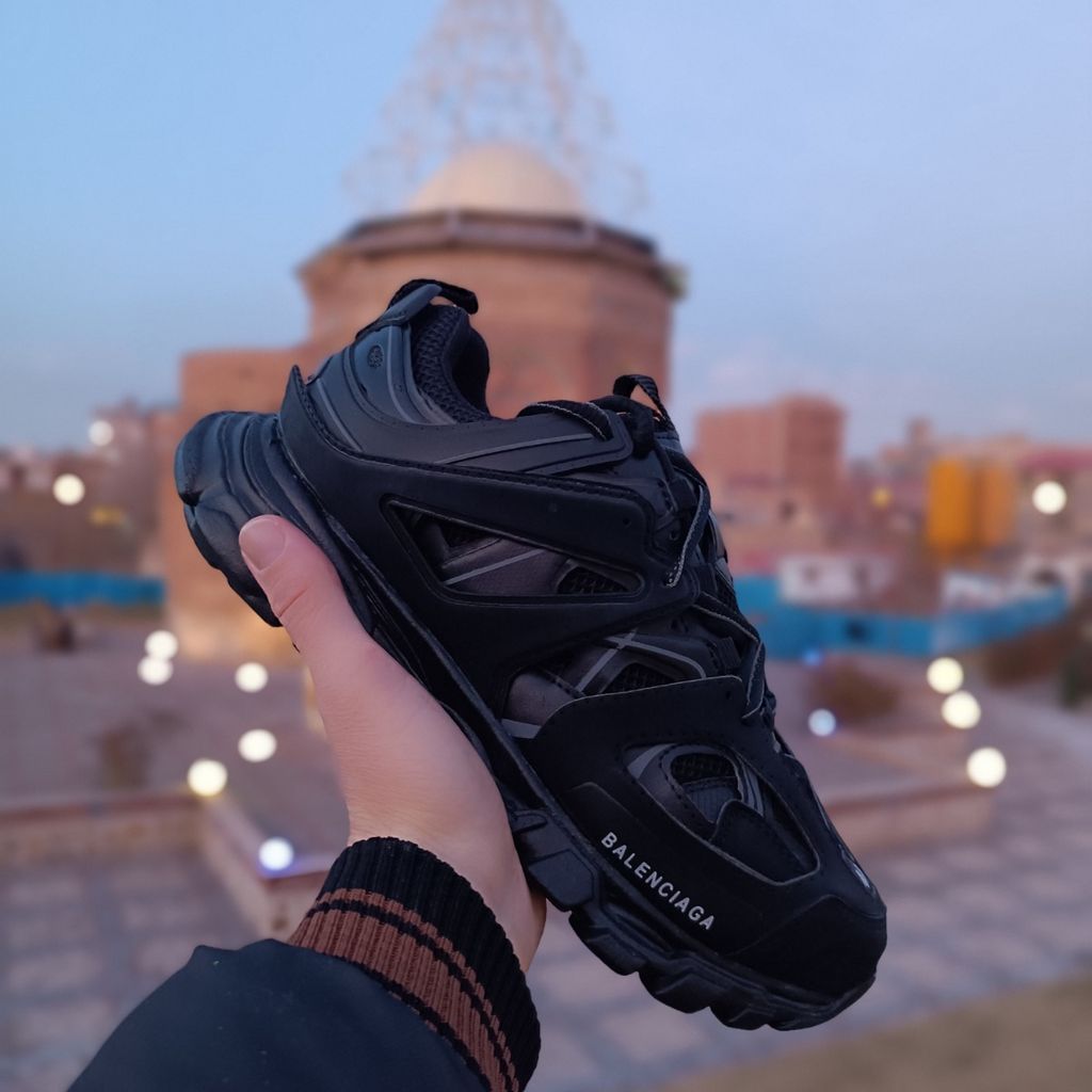 فروش اینترنتی کتونی مردانه بالنسیاگا ترک 2 balenciaga track مشکی کیفیت بالا