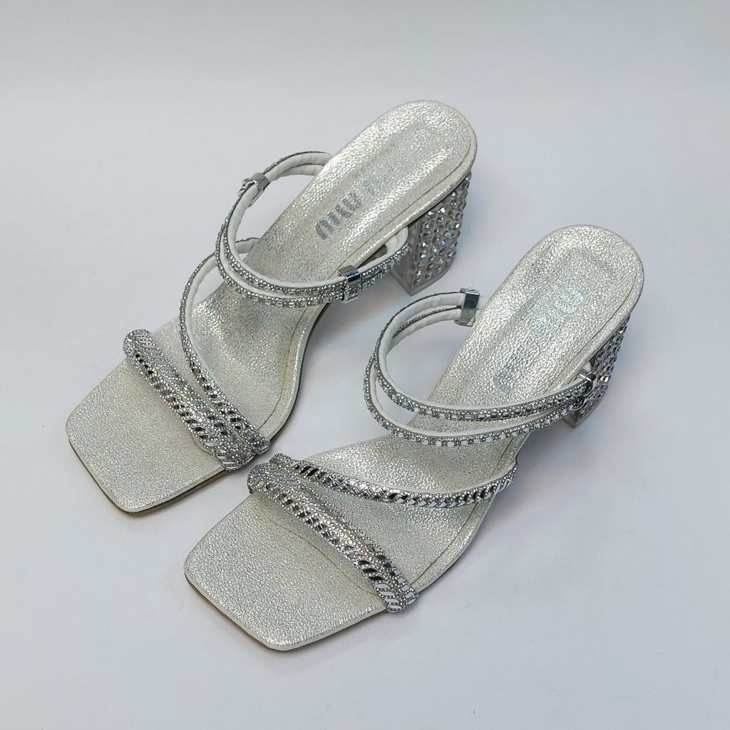 خرید آنلاین کفش مجلسی زنانه پاشنه بلند نگین دار سه بندی شیک