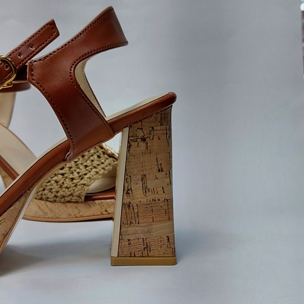 مشخصات کفش مجلسی زنانه پاشنه بلند کنفی طرح YSL