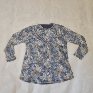 بلوز زنانه طرحدار با رنگ های ملایم و پارچه کشی فری تا سایز 44