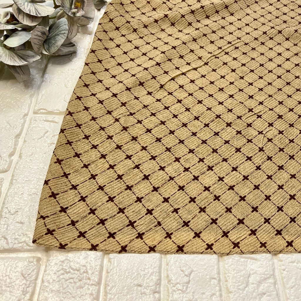 خرید اینترنتی روسری نخی پلیسه برشکا