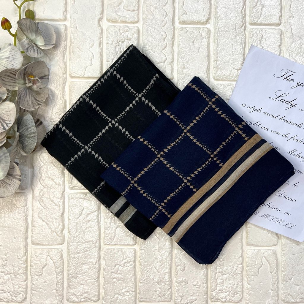 قیمت روسری نخی سیااسکارف