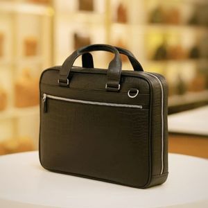 خرید اینترنتی کیف اداری چرم طبیعی