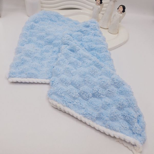 حوله حمام خامه دوزی شده