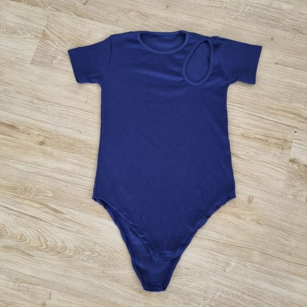 بادی زنانه کبریتی مدل اشک بغلی فری سایز تا 48 با رنگبندی خاص