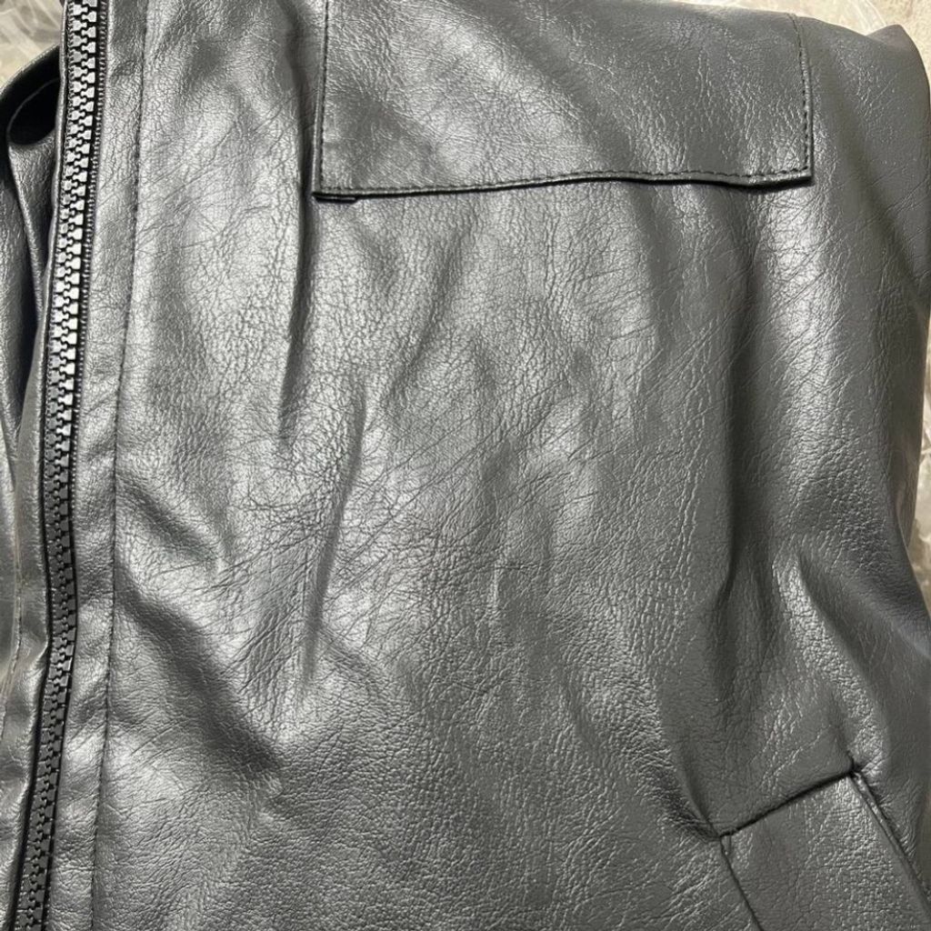 خرید آنلاین کت چرم زنانه