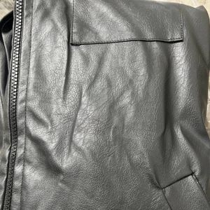 خرید آنلاین کت چرم زنانه