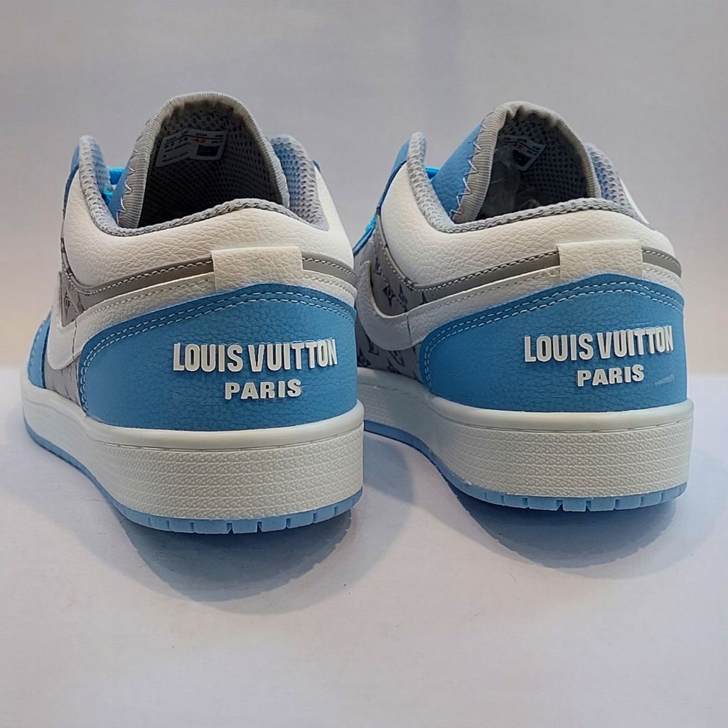 فروش اینترنتی کتونی جردن وان ال وی jordan 1 LV