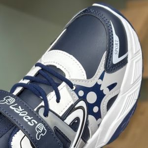 خرید اینترنتی قیمت کتونی بچگانه طرح لایک برند K-Z کد 4061002