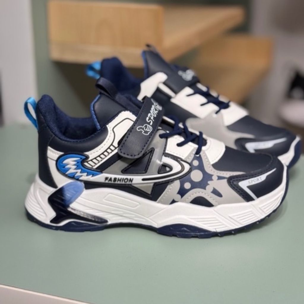 مشخصات کتونی بچگانه طرح لایک برند K-Z کد 4061002