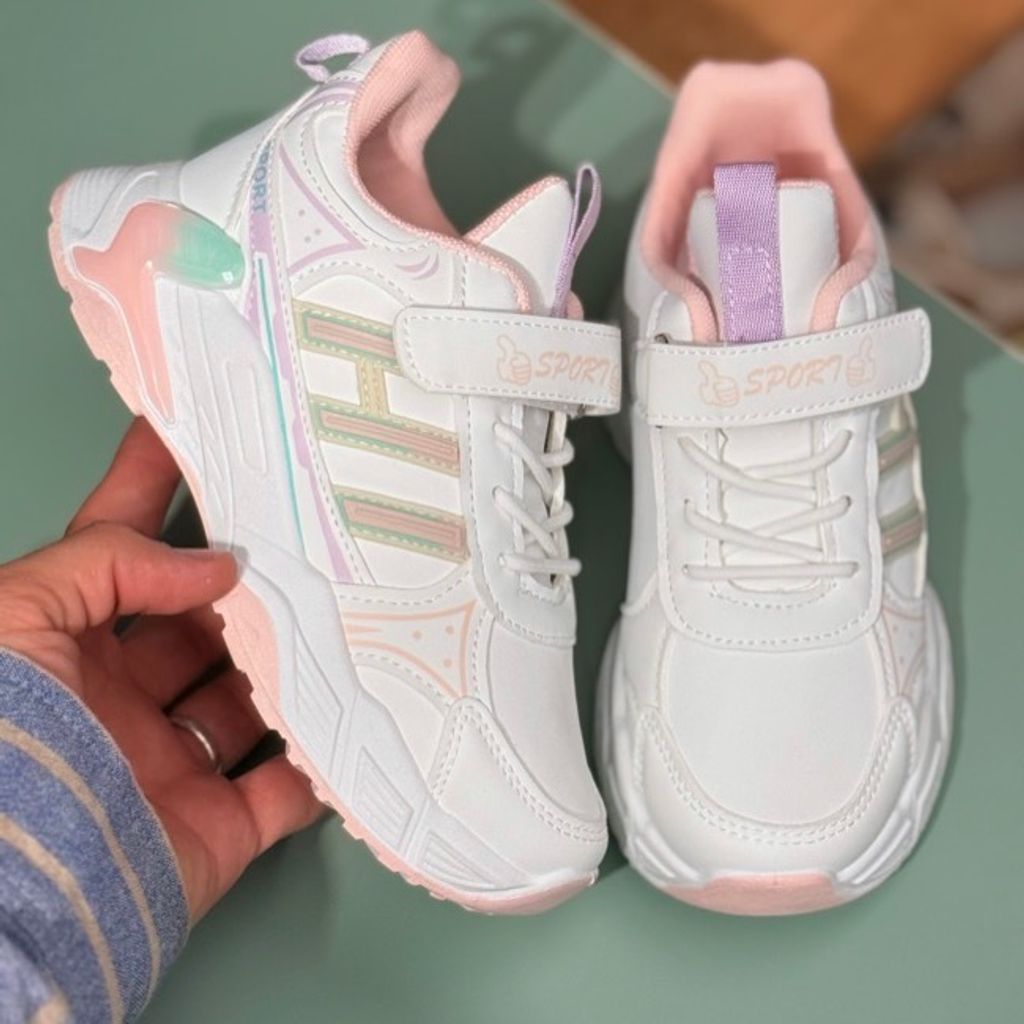 خرید اینترنتی قیمت کتونی بچگانه طرح سه خط برند K-Z کد 4061203