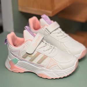 قیمت کتونی بچگانه طرح سه خط برند K-Z کد 4061203