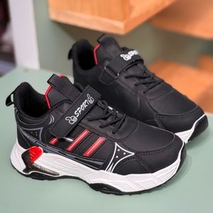 خرید اینترنتی قیمت کتونی بچگانه طرح سه خط برند K-Z کد 4061203